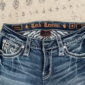 Rock Revival. Size 26.